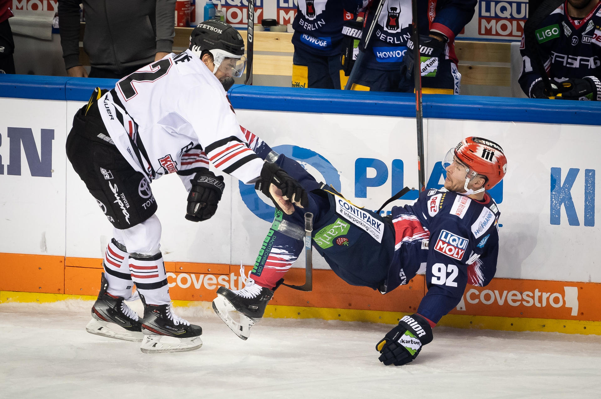 Nach drei Niederlagen Aufstehen Eisbären