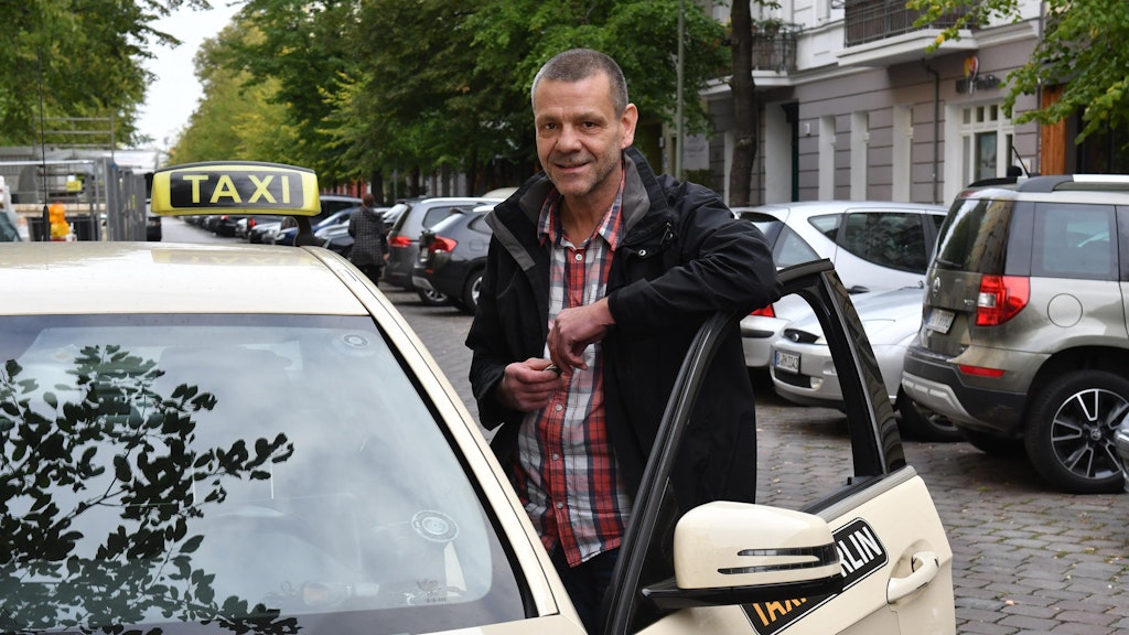 „Es muss etwas getan werden“, sagt Taxifahrer Bodo Eckardt. „Doch die Initiative des Senats kommt spät.“