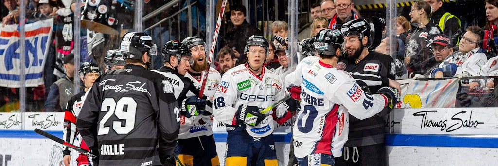 Die Eisbären lieferten sich mit Nürnberg ein intensives Duell.