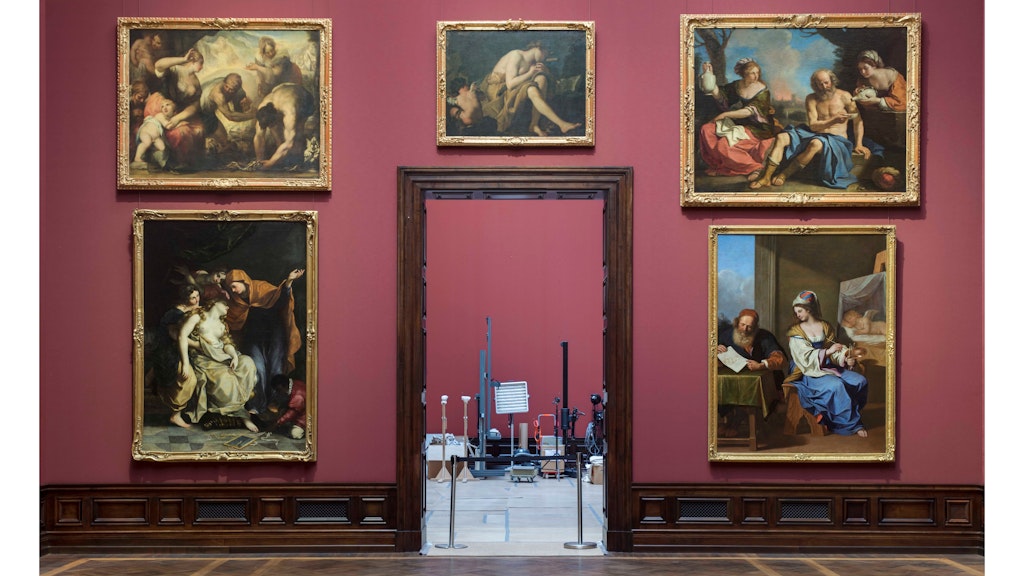 Der Semperbau, 1847 bis 1854 errichtet, präsentiert die Gemälde- galerie und die Skulpturensammlung.