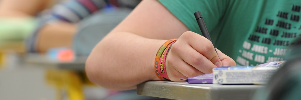 Abiturprüfungen schreiben bedeutet für viele Schüler Stress.