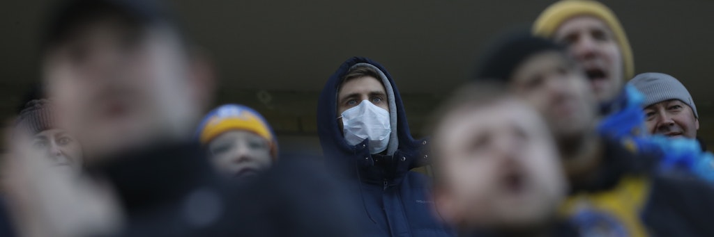 Fans in Weißrussland kamen zum Saisonsrat nur vereinzelt mit Mundschutz. 