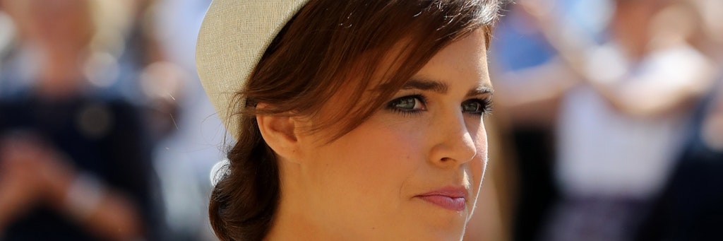 Prinzessin Eugenie fällt nicht wegen Skandalen auf, sondern eher durch ungewöhnliche Hutkreationen. Wobei dieser hier eher brav ist.