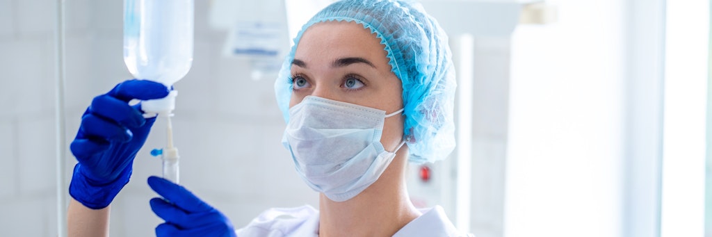 Regulär verfügen Berliner Kliniken insgesamt über 1.450 Betten auf Intensivstationen. Jetzt geht es darum, die Kapazitäten zu verdoppeln.