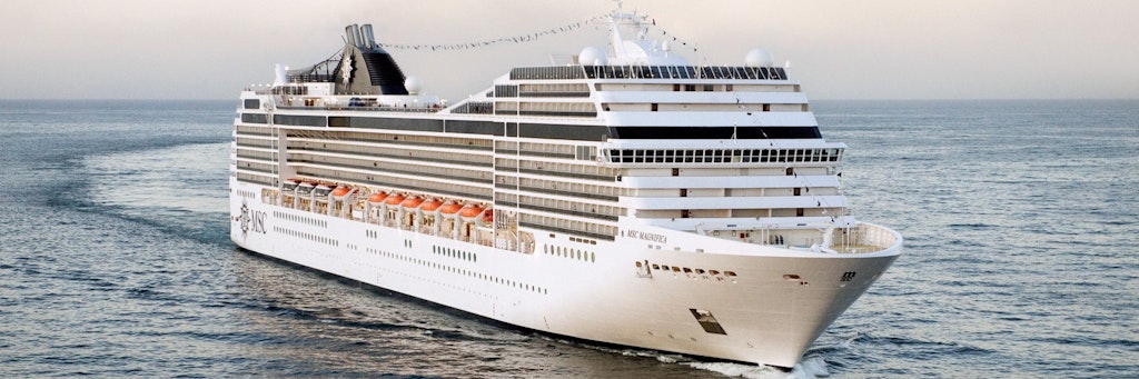 Die "MSC Magnifica" kreuzt vor der Westküste Australiens. Die Passagiere dürfen nicht von Bord, das Schiff darf ausschließlich zum Tanken und zum Übernehmen von Proviant an Land. An Bord ist allerdings niemand erkrankt. 