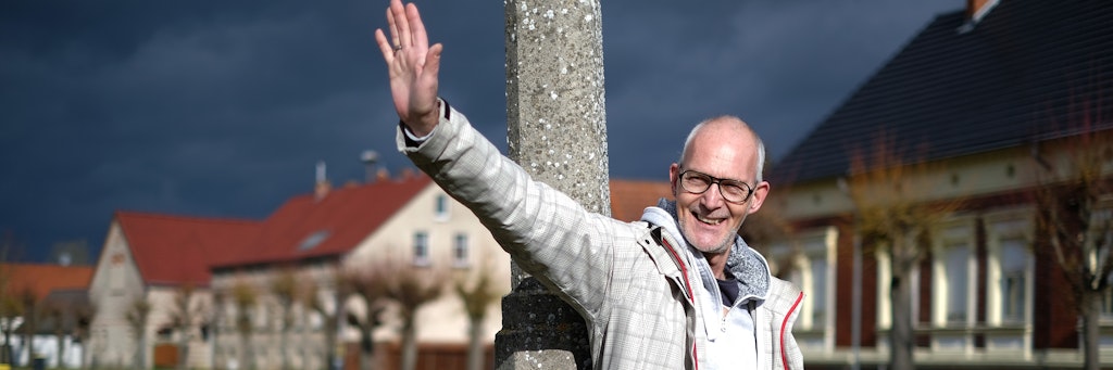 Thilo Christ wurde mit einer Mehrheit von zehn Stimmen Bürgermeister von Sieversdorf-Hohenofen. Das Credo seiner ehrenamtlichen Arbeit so zusammen: „Was müssen wir machen, damit es für die Leute schön ist, damit es ihre Heimat ist?“