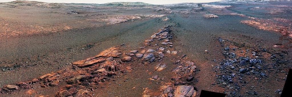 Scharfer Blick auf die Mars-Oberfläche dank der Foto-Session von Rover Curiosity, der am Krater Gale unterwegs ist.