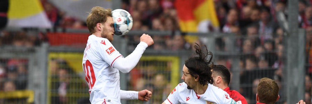 Ach du meine Nase! Ene, mene, miste, es rappelt in der Kiste. Sebastian Andersson köpft mit allem, was sein Schädel hergibt , das 1:2 in Freiburg.