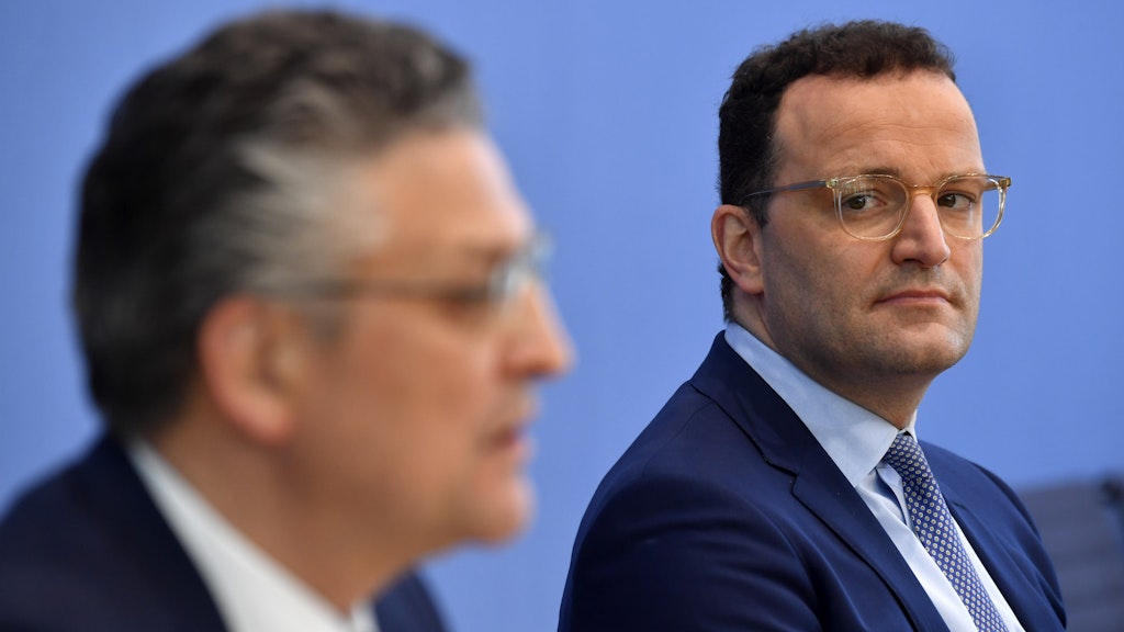 Gesundheitsminister Spahn (re.) und RKI-Chef Wieler
