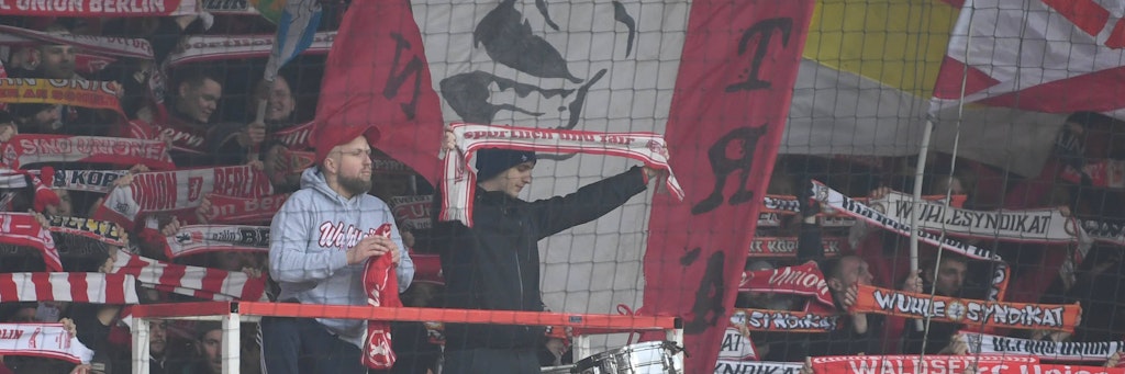 Auch Unions Ultras schlossen sich dem bundesweiten Protest an.