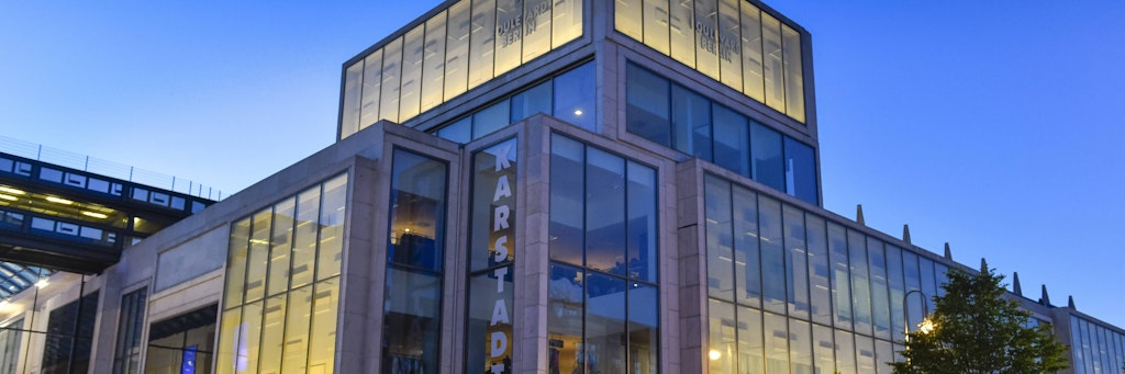 Shopping- Center wie das Schloss in Steglitz gehen diese Woche wohl wieder an den Start.