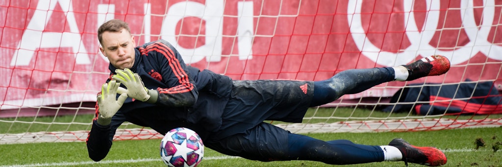 Manuel Neuer möchte gern weiter für den FC Bayern Bälle halten.