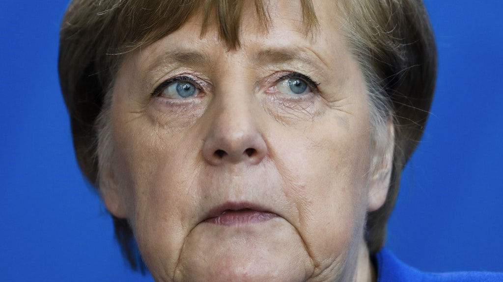 Kanzlerin Angela Merkel (CDU) warnte die Bürger vor Leichtsinn und rief weiter zu größter Vorsicht auf.
