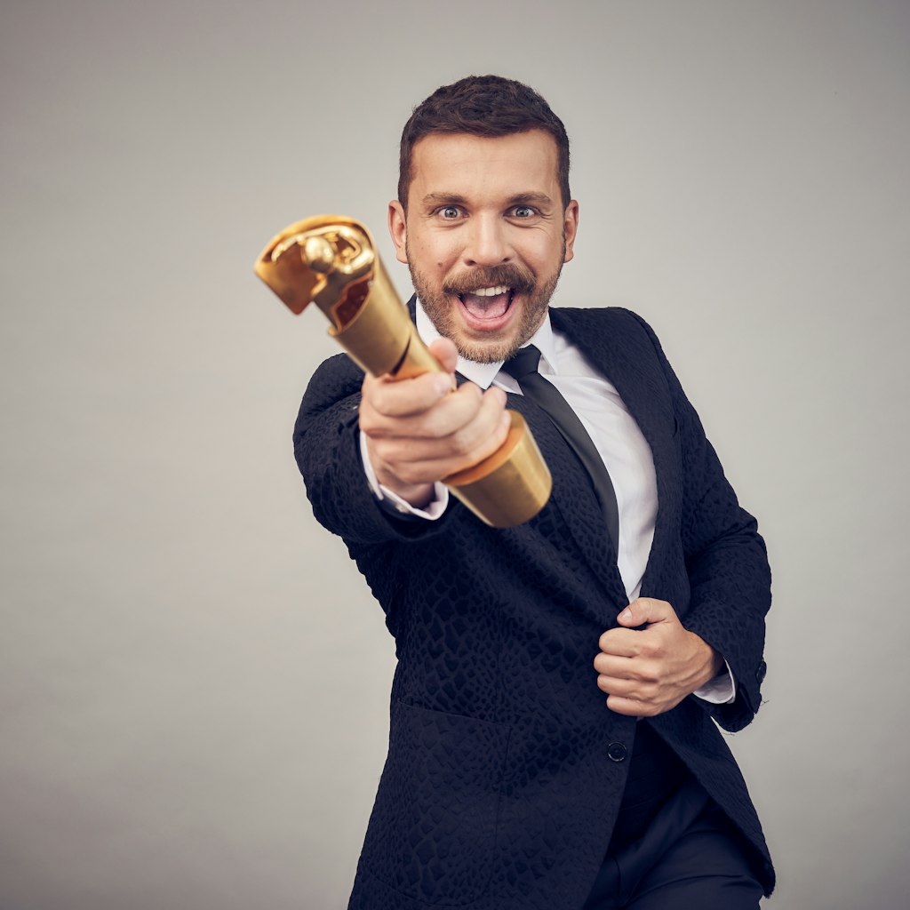 Edin Hasanovic moderierte bereits 2018 die Lola-Verleihung.