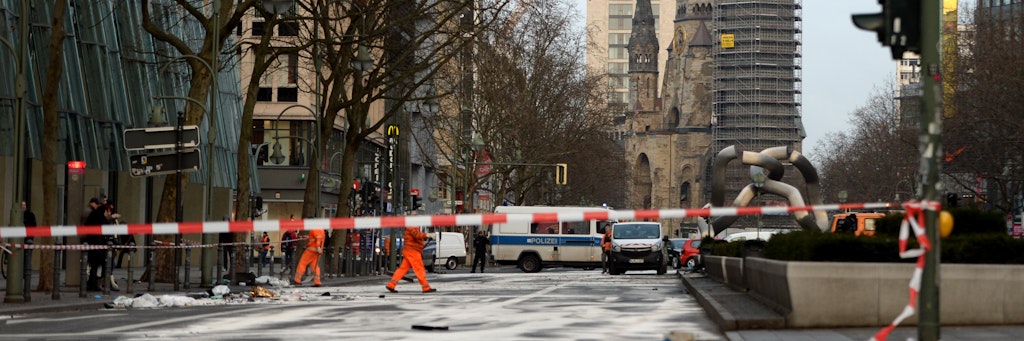 1.Februar 2016: Die gesperrte Tauentzienstraße nach dem tödlichen Autorennen.