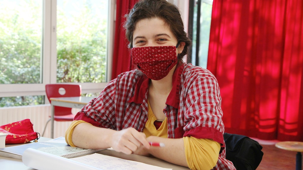 Spanisch-Abiturientin Aymara von Borries ist nicht aufgeregt: „Nach dem langen Hin und Her, ob die Prüfungen stattfinden, bin ich jetzt einfach froh, wenn es vorbei ist.“