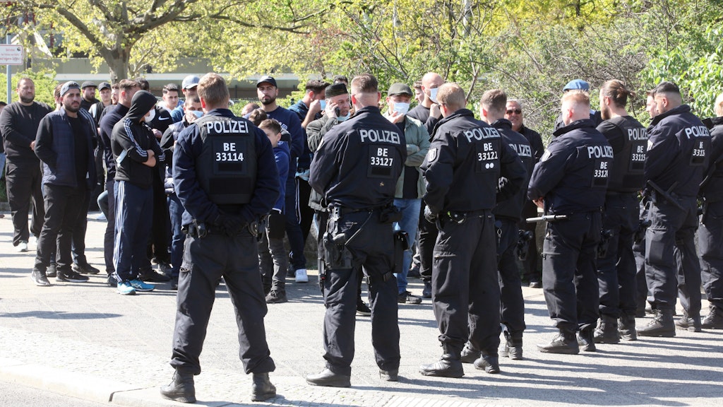 Die Polizei war insgesamt mit 250 Beamten im Einsatz.