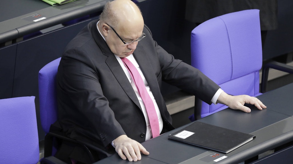 Minister Peter Altmaier ist in ernster Sorge.