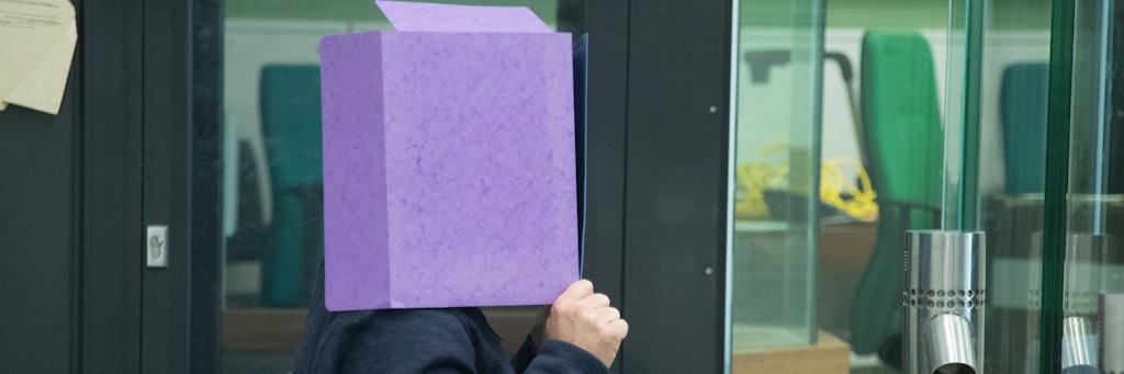 Martin K. vor Gericht. Er soll sich an Jugendlichen vergriffen haben.