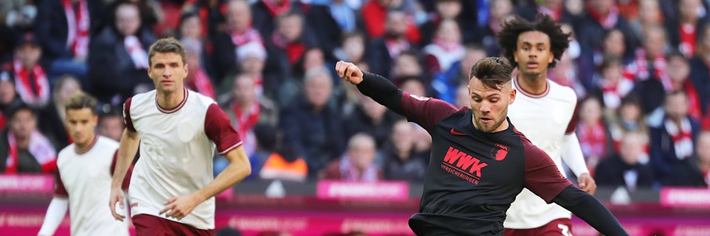 Eduard Löwen (r.) war bei jedem Rückrundenspiel des FCA auf dem Platz.