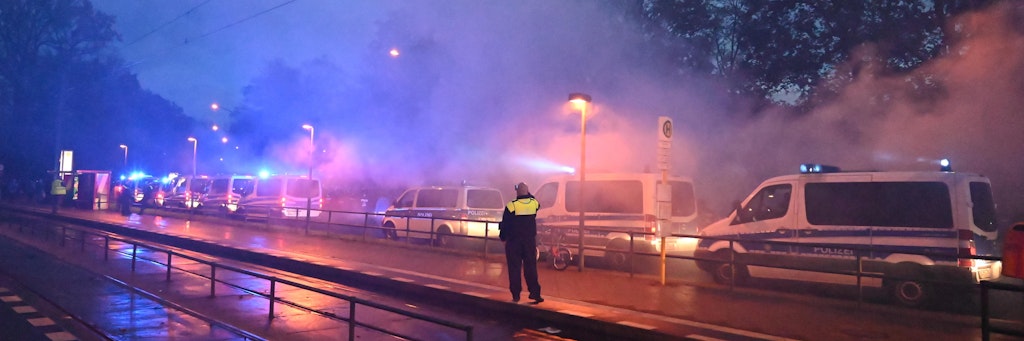 Szenen wie beim Hinspiel in Köpenick wird es diesen Freitag rund ums Olympiastadion wohl nicht geben. 