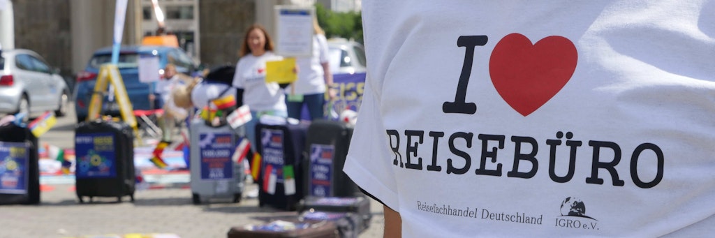 Schon mehrfach demonstrierten Reisebüros in Berlin.
