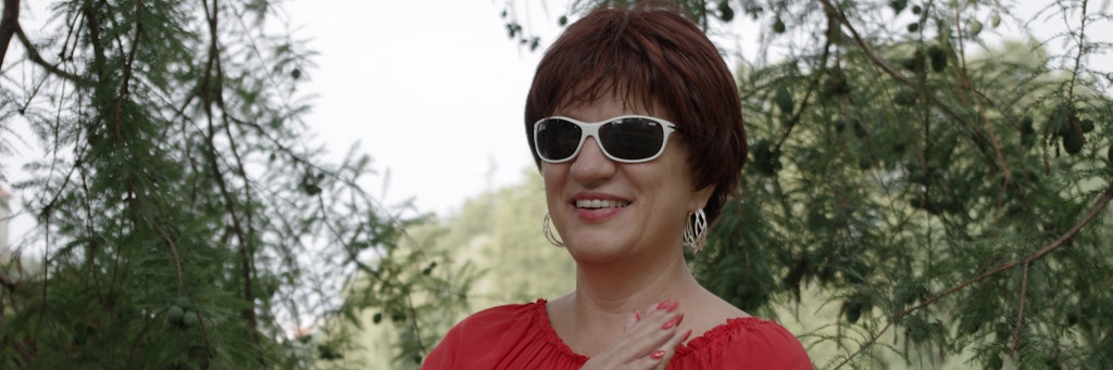 Silja Korn ist blind und kann in der Corona-Krise nicht ohne fremde Hilfe aus dem Haus gehen.