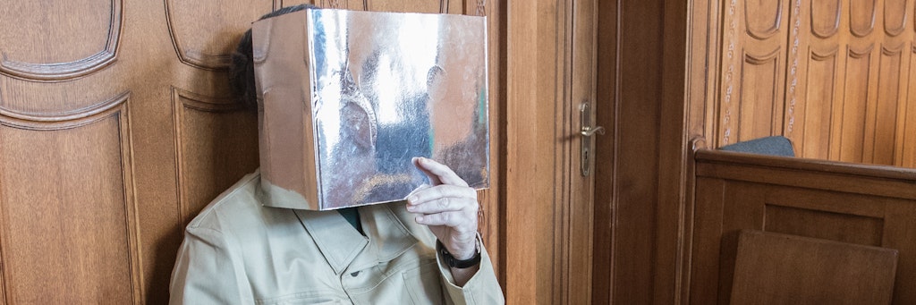 Dennis S. (38) ist wegen 16 Fällen von Sex-Missbrauch und Kinderpornografie angeklagt.