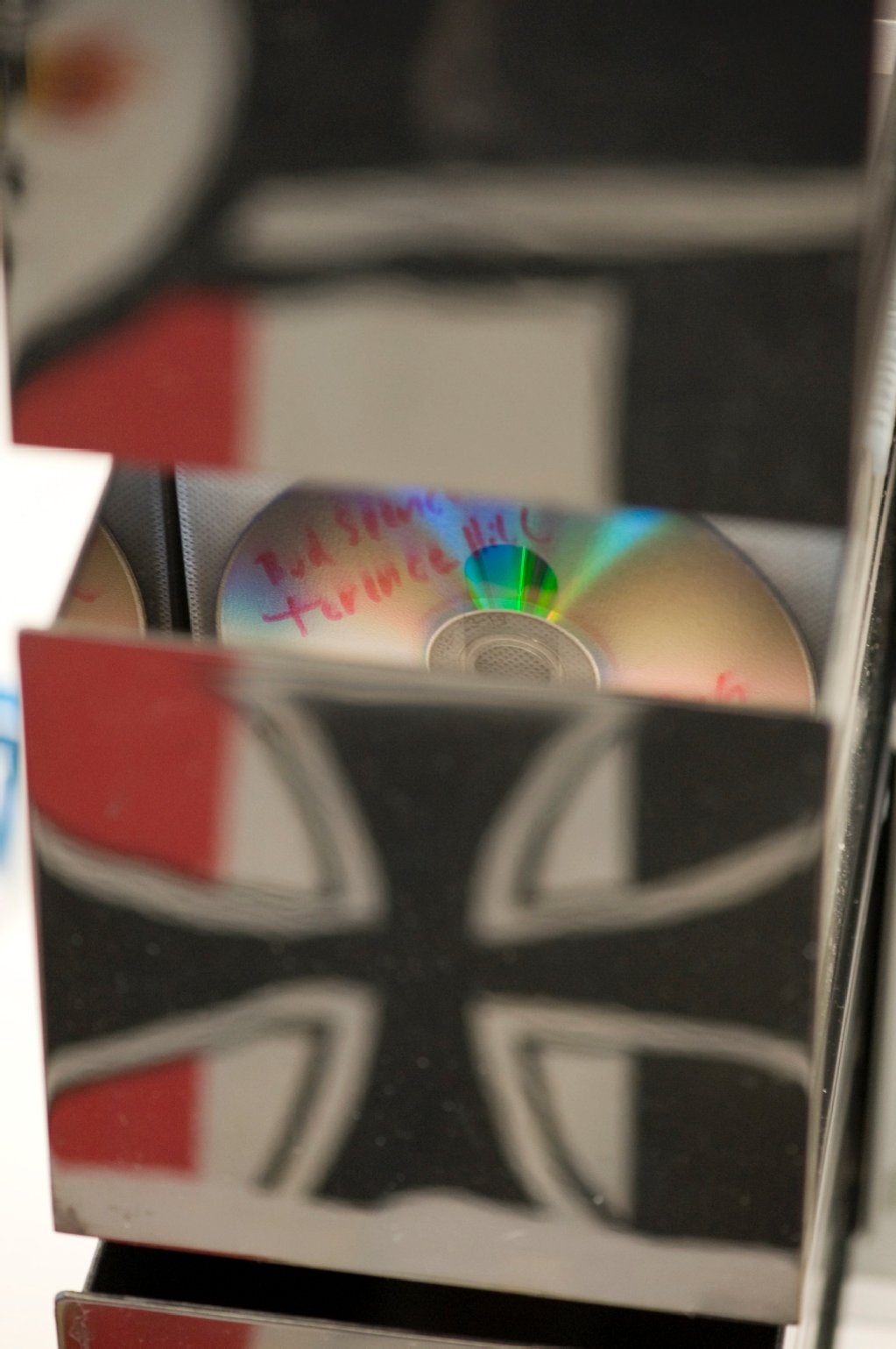 Eine CD mit der Aufschrift "Bud Spencer Terence Hill"