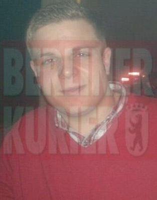 Georg B. ging dazwischen, als die Schläger Markus P. in der Mangel hatten. Er war der Einzige, der etwas tat. Alle anderen Leute auf dem Bahnsteig schauten weg. Georg B. wurde ebenfalls verletzt: „Aber nur leicht am Kopf. Nichts, im Gegensatz zu den Verletzungen von Markus.“