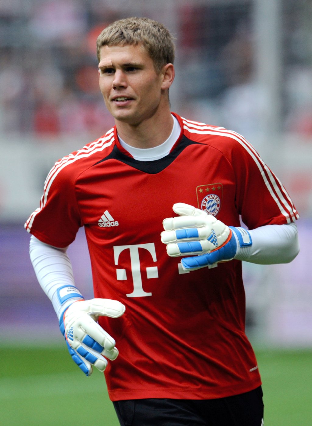 In der Winterpause machte der damalige Bayern-Trainer Louis van Gaal den jungen Keeper zur Nummer 1.