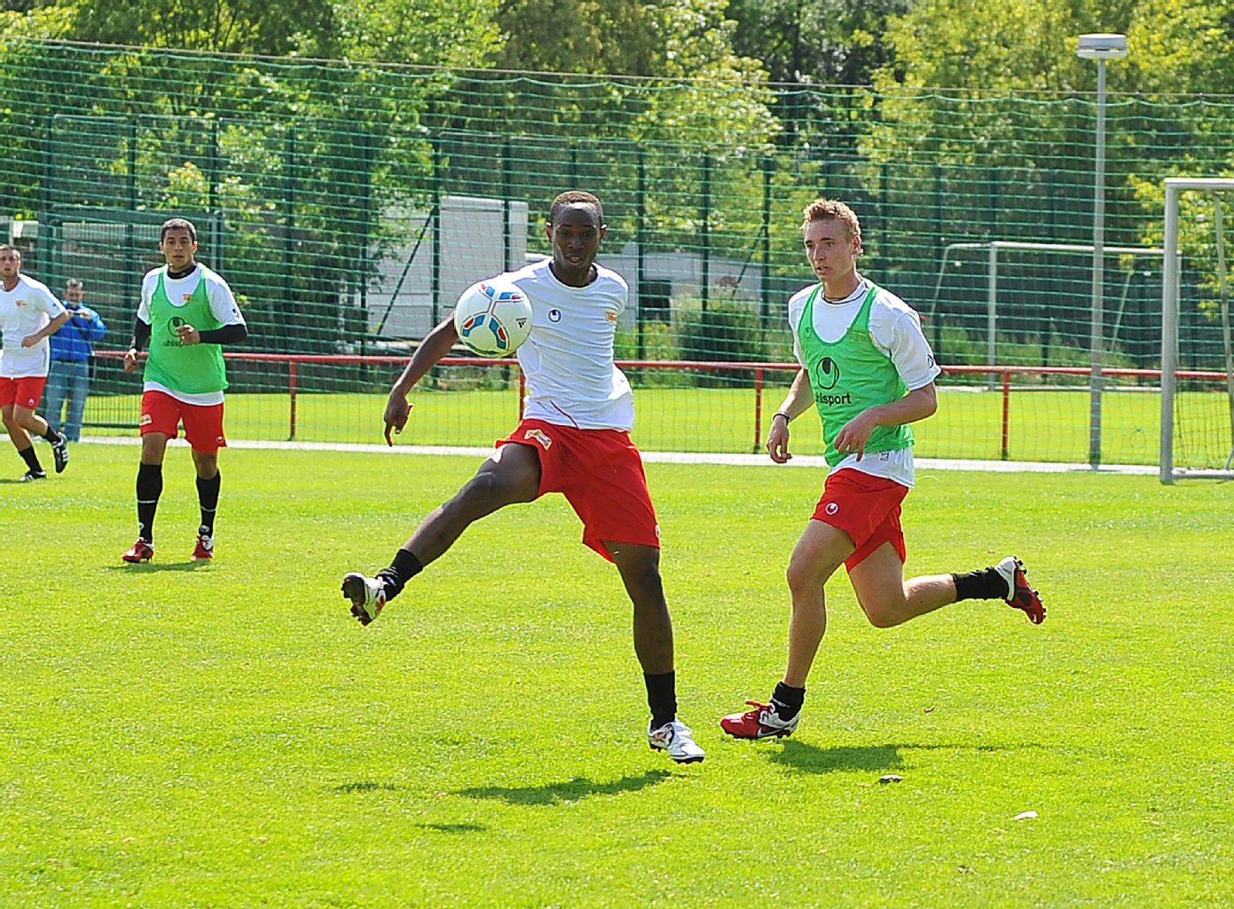 Patrick Zoundi gegen Christoph Menz