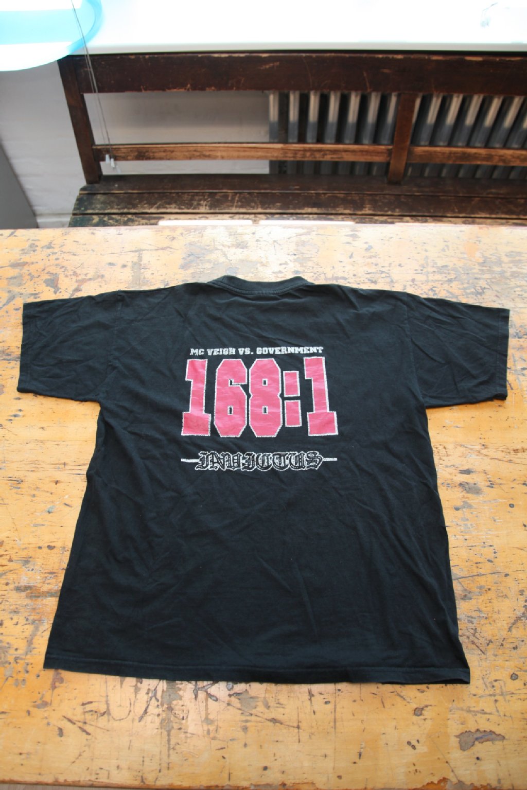 Hier wird auf die 168 Todesopfer des Oklahoma-Bombers angespielt.
