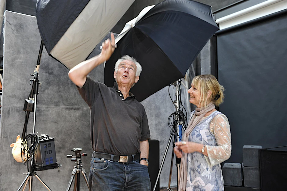 Mit KURIER-Autorin Irina Schrecker im Foto-Reich.