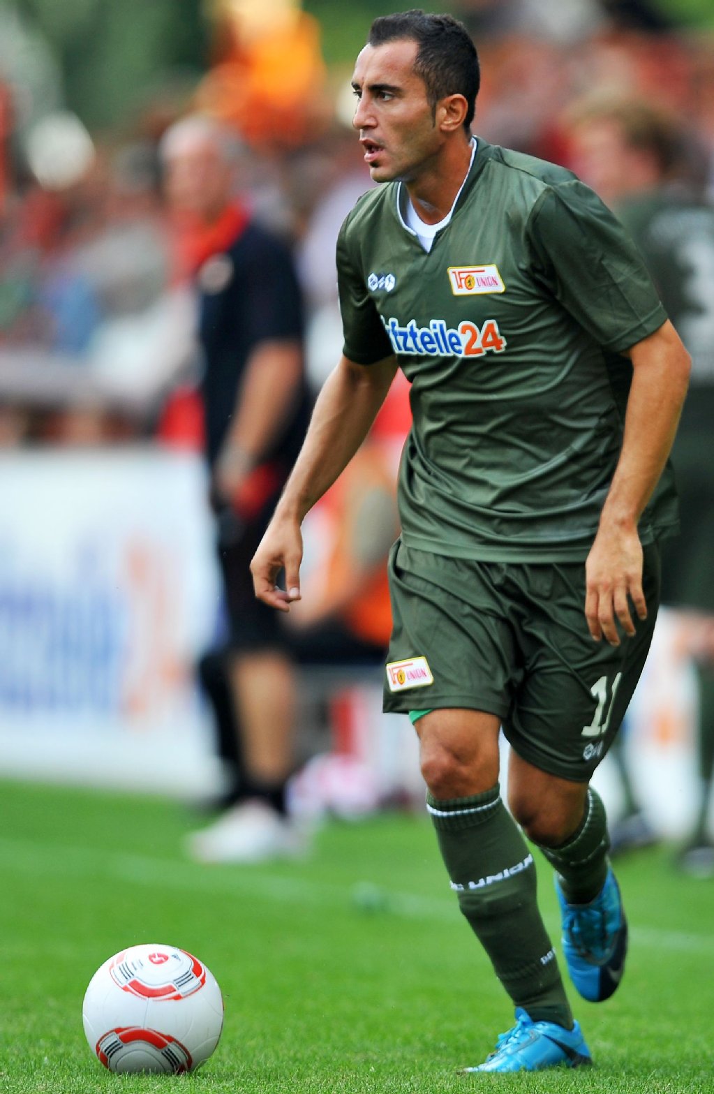 Kenan Sahin wechselte ins Ausland, verdingte sich beim türkischen Zweitligisten Denizlispor.