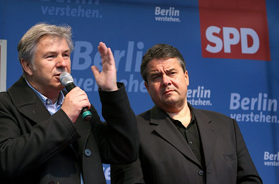 Schlagfertig und kampfeslustig: Klaus Wowereit zusammen mit Bundeschef Sigmar Gabriel gestern zum Wahlkampfauftakt der Berliner SPD