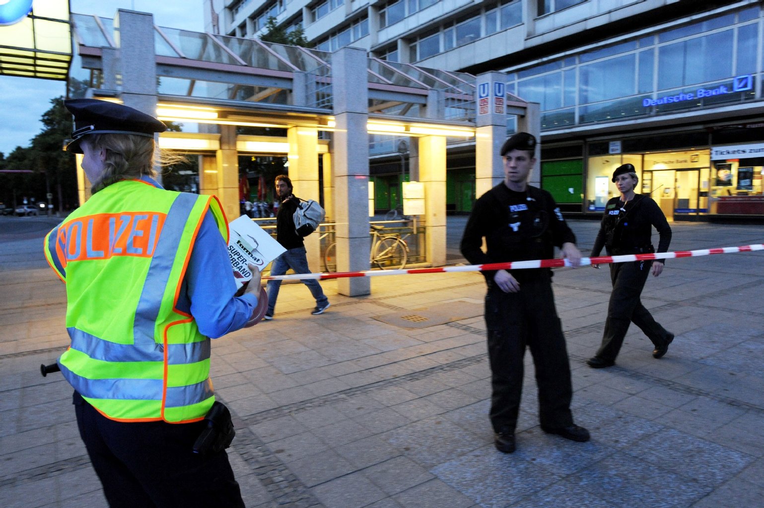 Die 100-Kilo-Bombe wurde mitten in der City-West am sogenannten Bikinihaus entdeckt.