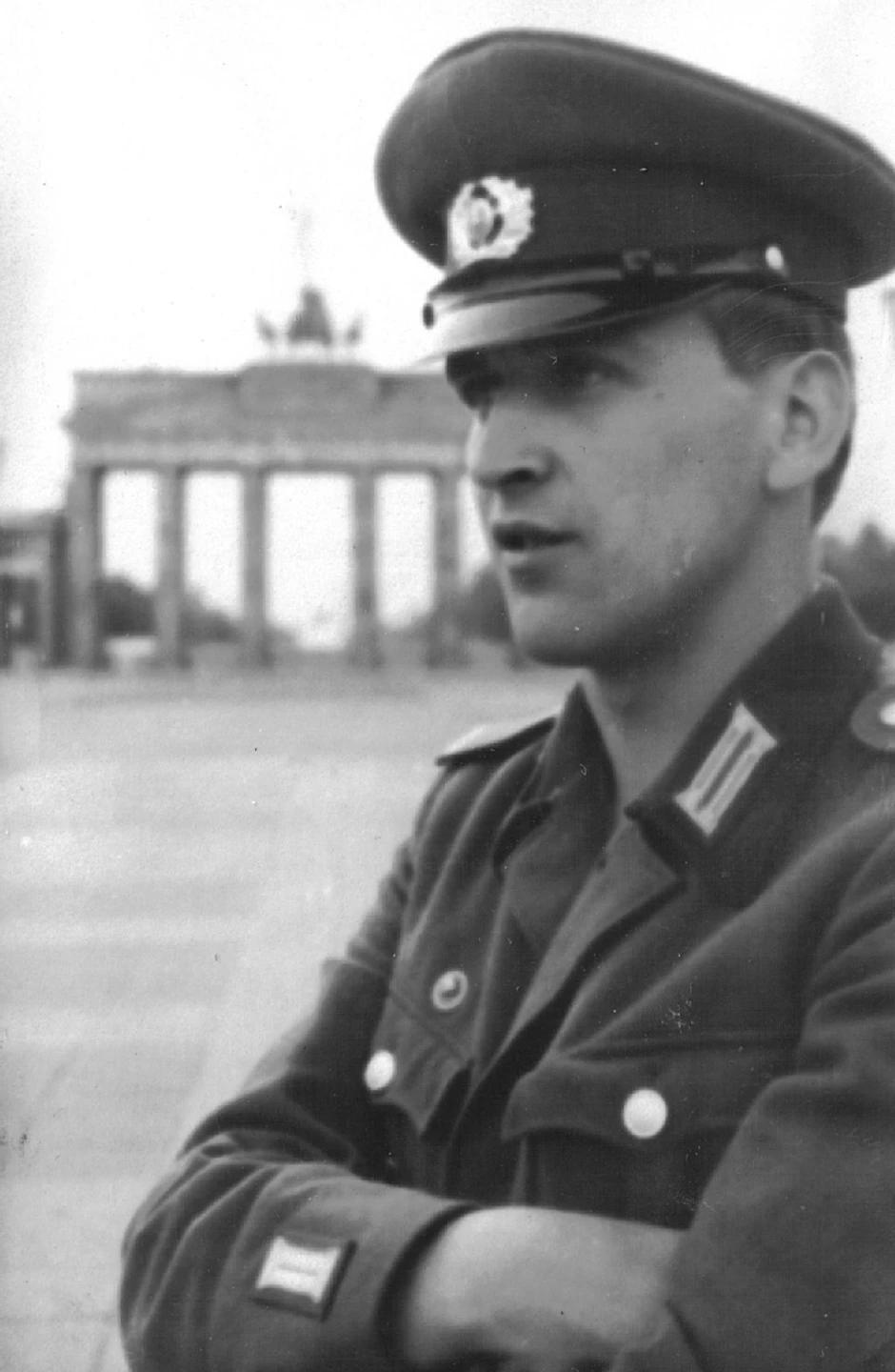 Richard Hebstreit damals vor dem Brandenburger Tor