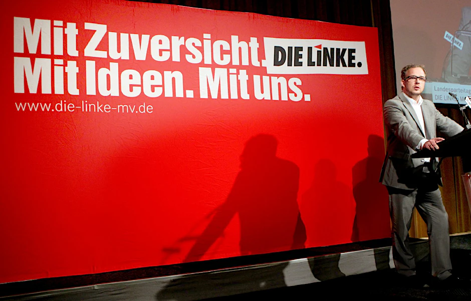 Landesparteichef Steffen Bockhahn spricht auf dem Landesparteitag der Linken in Rostock zu den Delegierten.