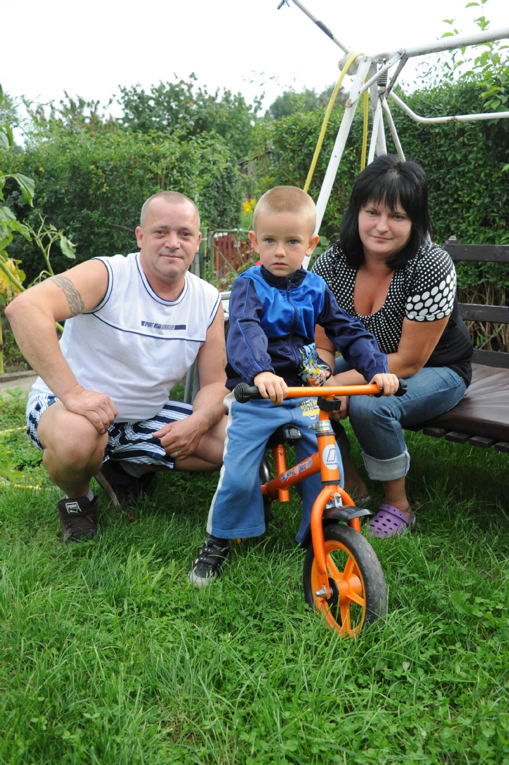 Sie wollen zusammen bleiben: Marcel G. (44), Angelika Krol und der kleine Dominik.