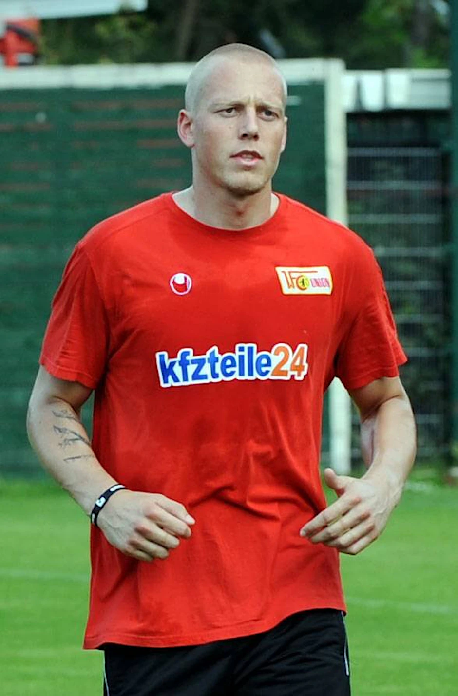 Neue Frisur, neues Glück? Marcel Höttecke trägt jetzt Kurzhaarschnitt!