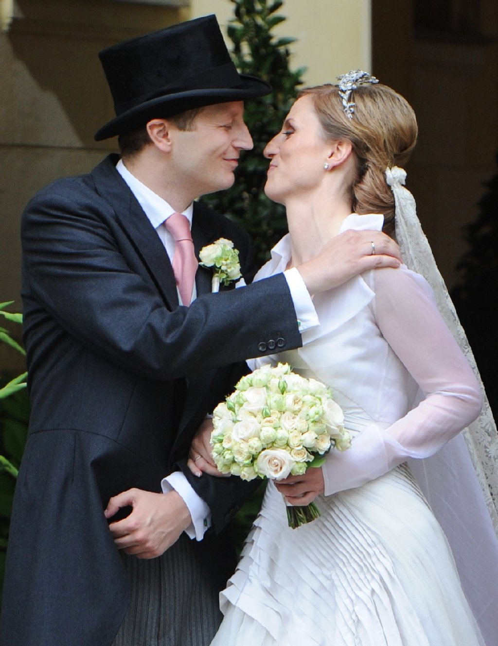 Das Brautpaar, Prinz Georg Friedrich von Preußen und Prinzessin Sophie.