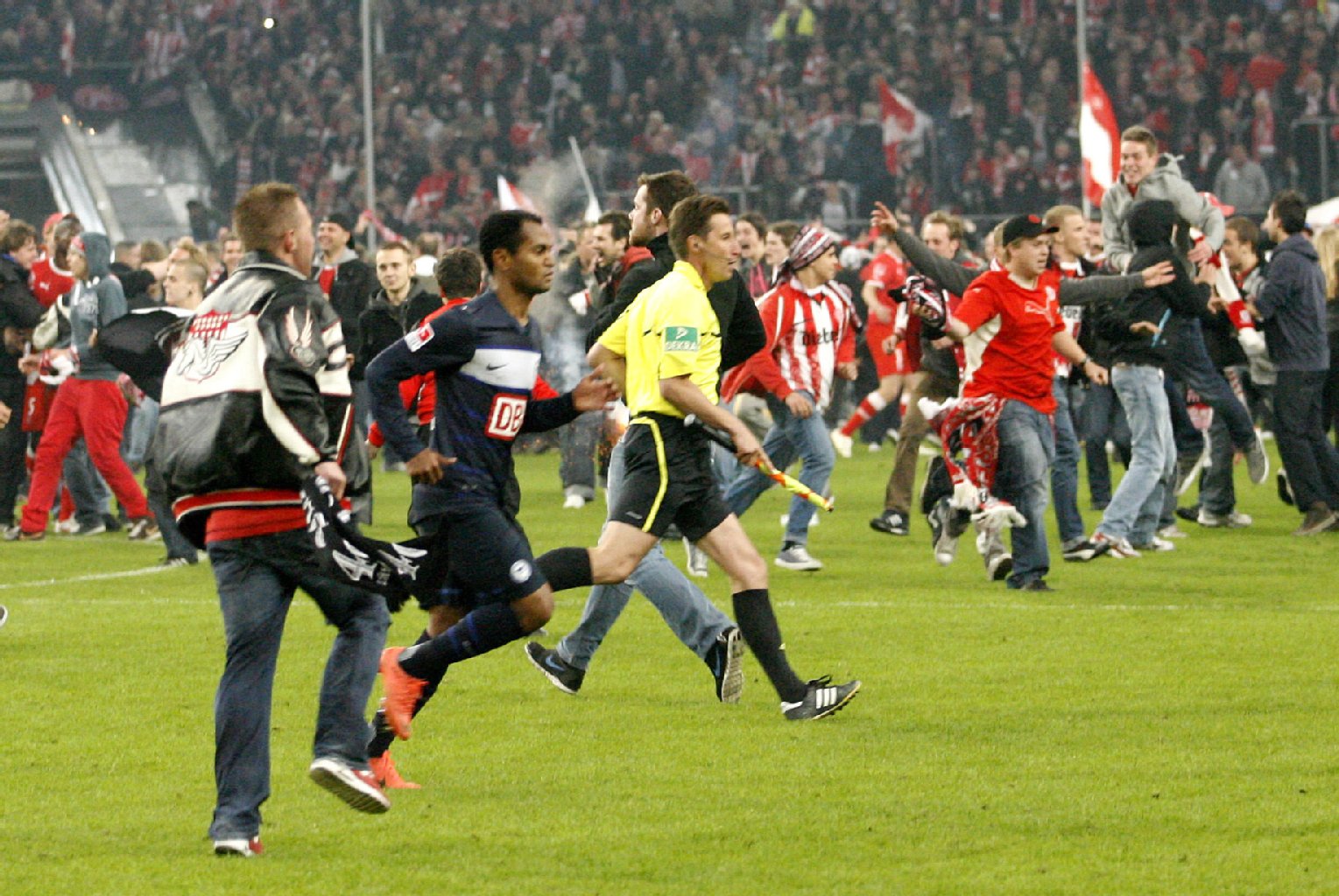 Image - Schwierige Entscheidung: Die irre Hertha-Frage: Wie viel Angst ist zu viel?