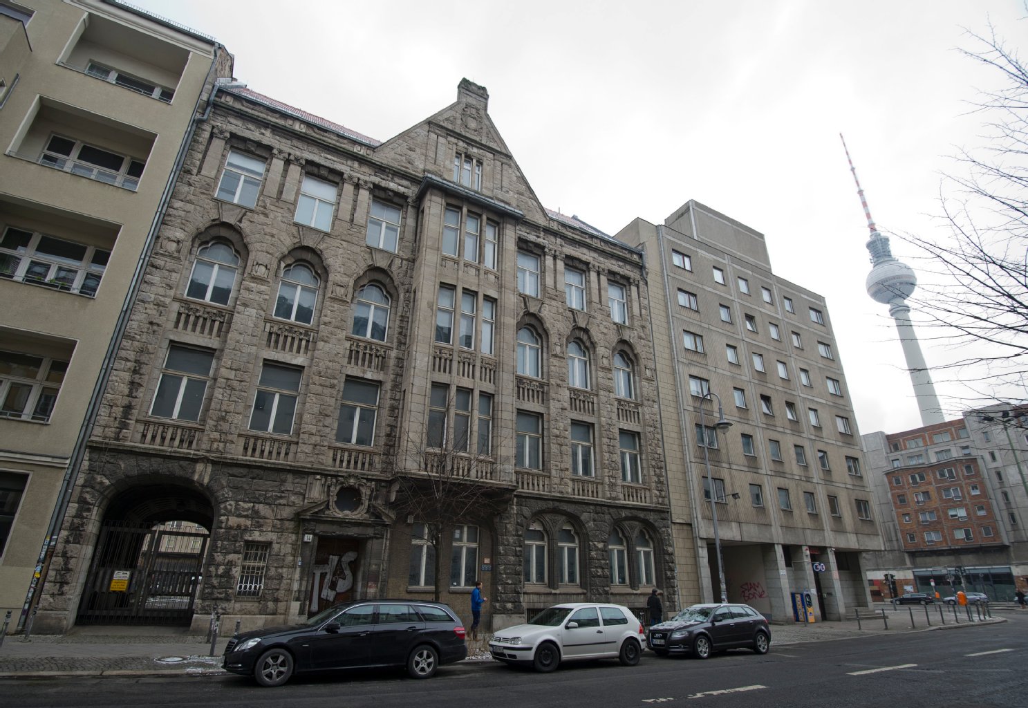 Image - Der Picasso-Erbe und  das graue Haus von Berlin Mitte