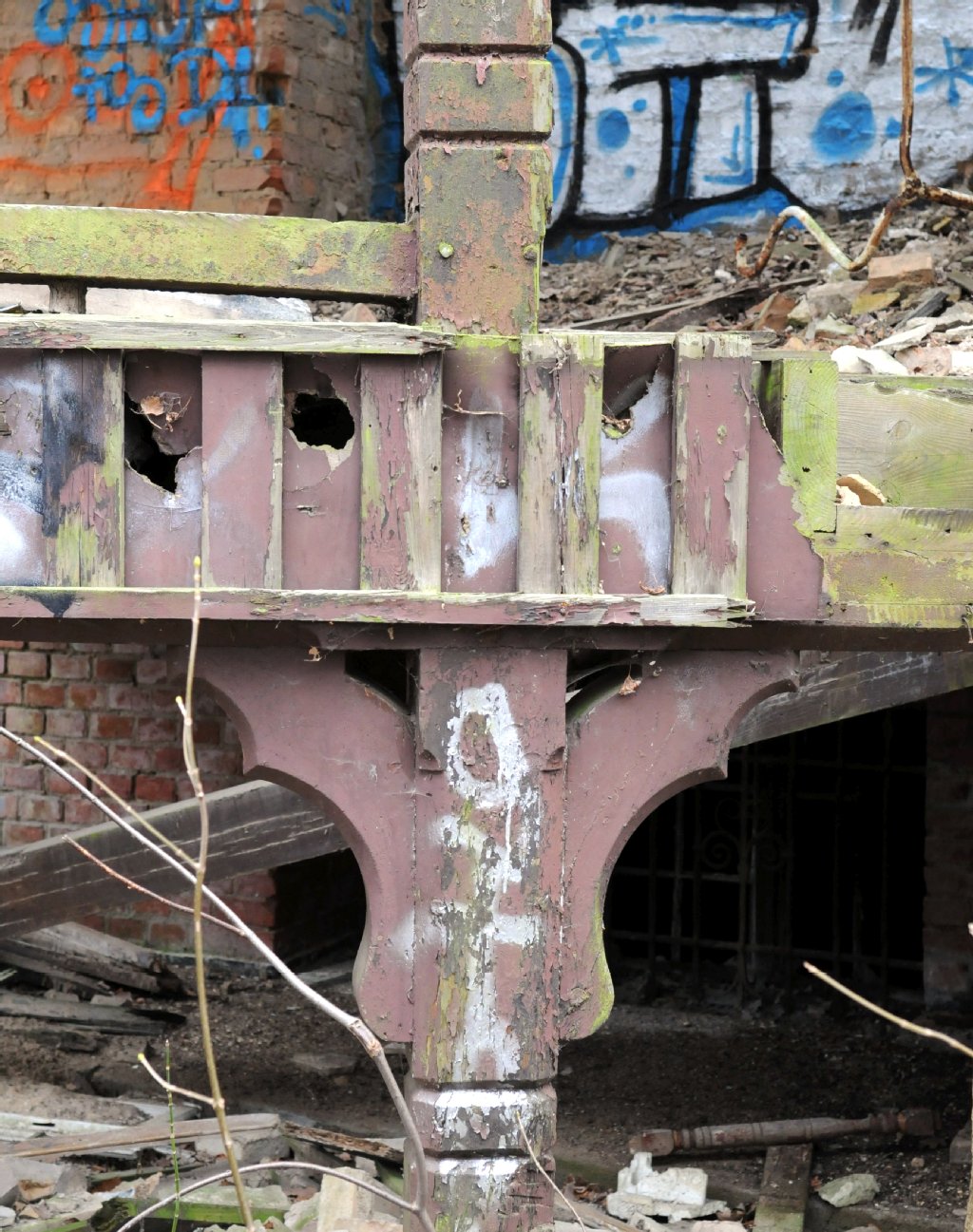 Ruine des ehemaligen Kinderheims Hoppegarten