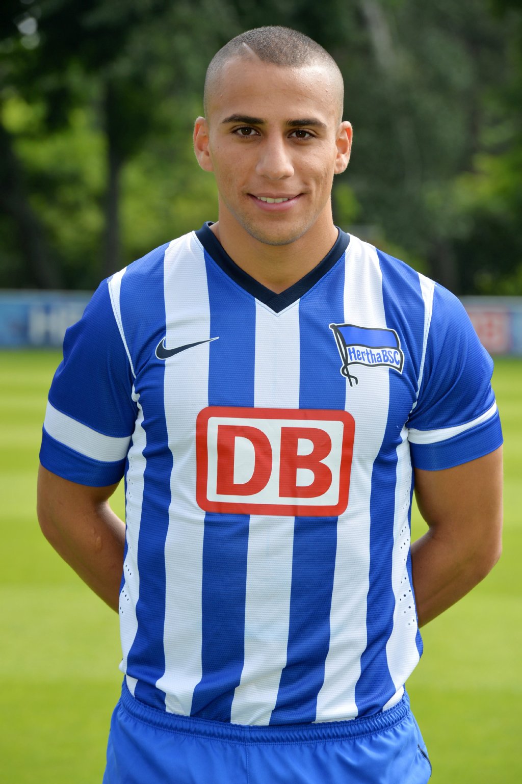 Mittelfeld: Ben-Hatira