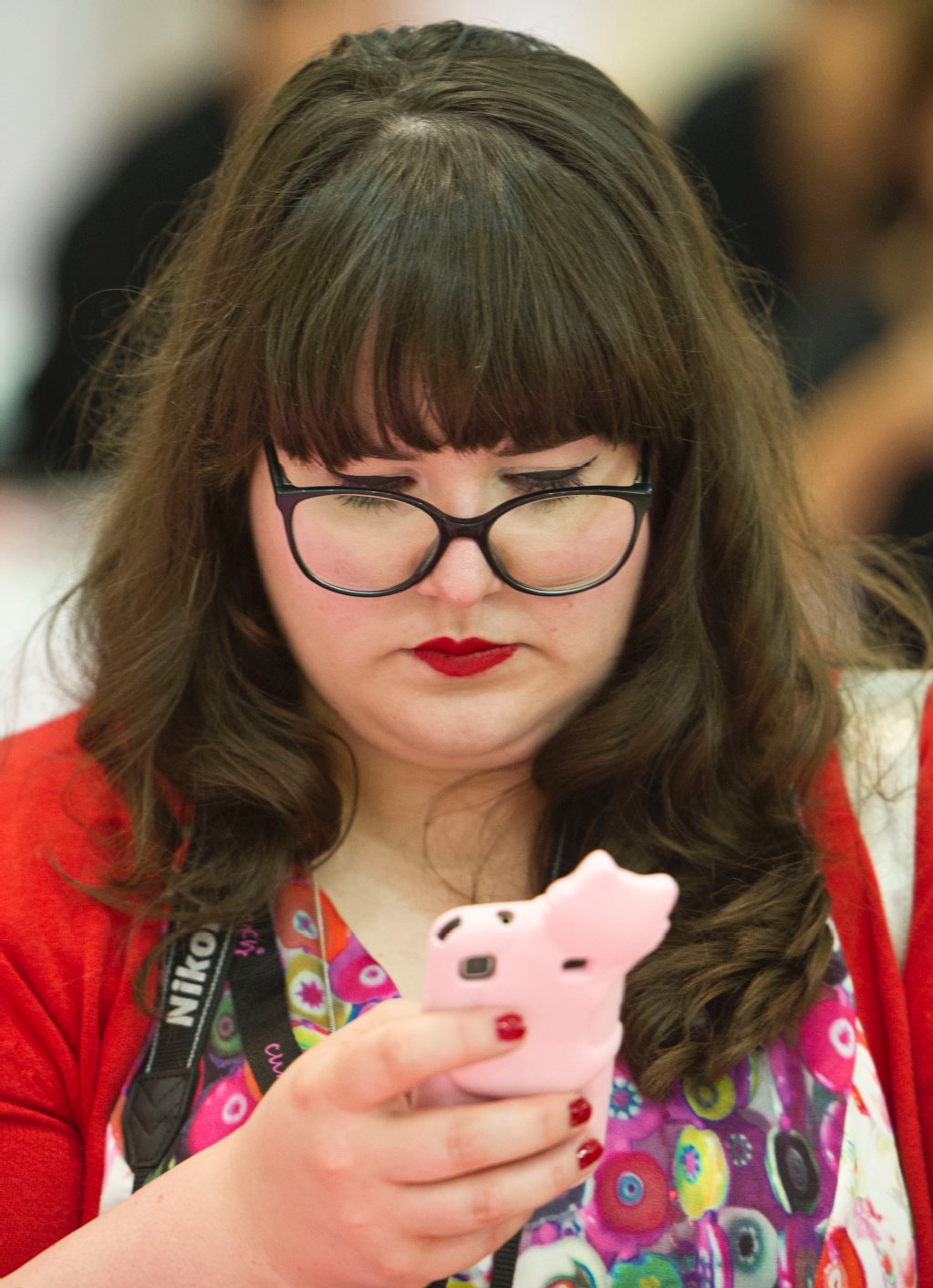 Diese vollschlanke Bloggerin ist ganz besonders interessiert an der "Curvy is Sexy"-Schau: Mode für Mollige.