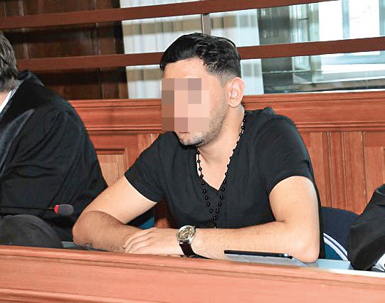 2 Jahre, 8 Monate Der Türke Melih Y. (21) war ebenfalls haftverschont.