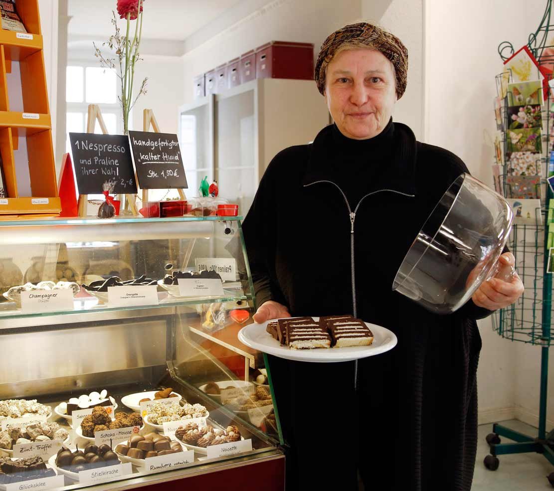 Pralinen-Expertin AngelaHähnel (66).
