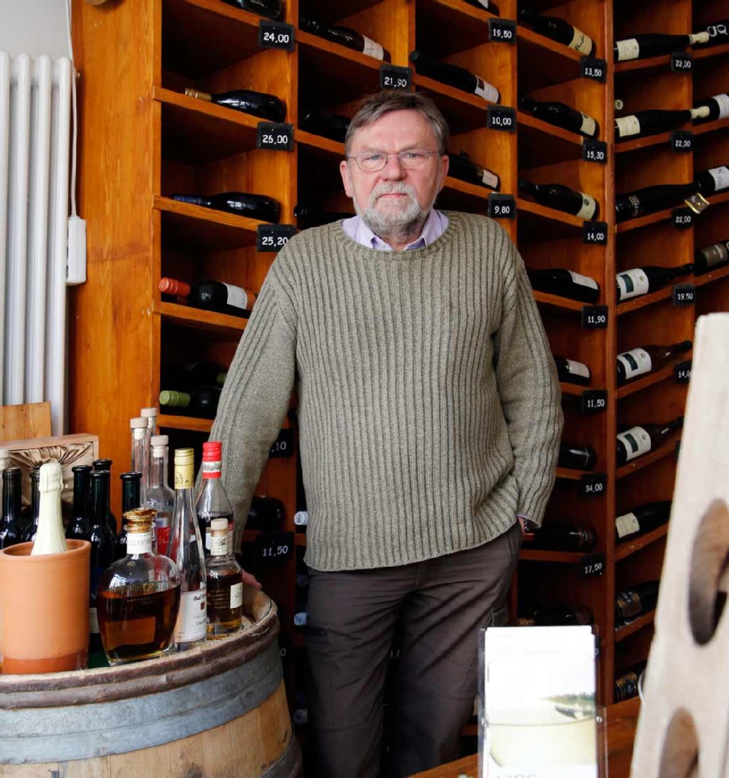 Weinhändler Reinhard Schuberth.